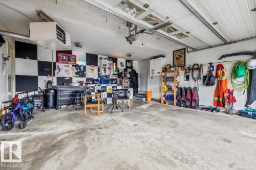 16551 116 Street Nw, Edmonton, AB - Indoor Photo Showing Garage