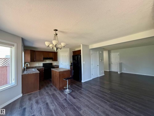 76 Bonin Crescent, Beaumont, AB - Indoor Photo Showing Kitchen