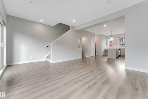 #21 11910 35 Av Sw, Edmonton, AB - Indoor