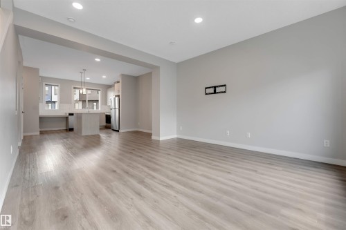 #21 11910 35 Av Sw, Edmonton, AB - Indoor
