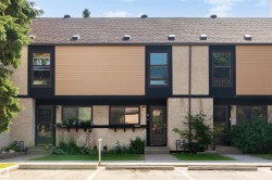 12080 25 Avenue NW  Edmonton, AB T6J 4L3