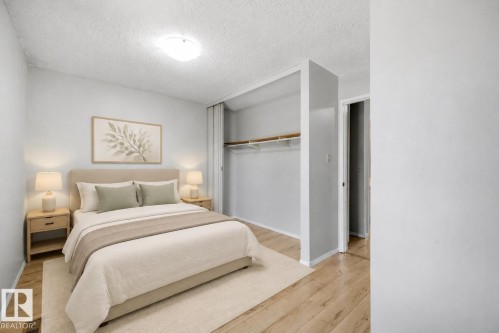 12080 25 Avenue Nw, Edmonton, AB - Indoor Photo Showing Bedroom