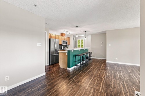 #240 1180 Hyndman Rd Nw, Edmonton, AB 