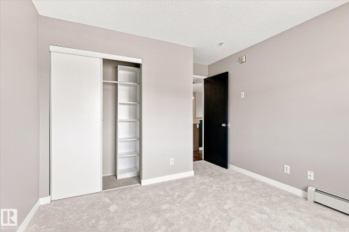 #240 1180 Hyndman Rd Nw, Edmonton, AB 