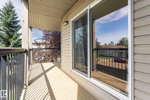 #240 1180 Hyndman Rd Nw, Edmonton, AB 