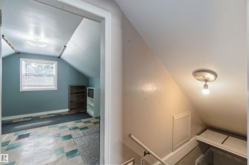 Additional content - 11710 94 Street Nw, Edmonton, AB - Indoor Photo Showing Other Room