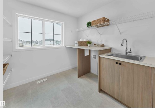 12532 34 Avenue Sw, Edmonton, AB - Indoor