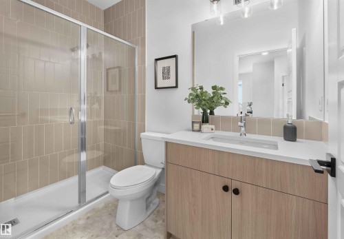 12532 34 Avenue Sw, Edmonton, AB - Indoor Photo Showing Bathroom