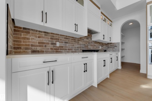 99 Eldridge Point(E), St. Albert, AB - Indoor Photo Showing Kitchen