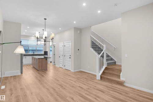 7100 51 Avenue, Beaumont, AB - Indoor