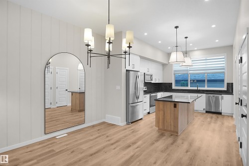 7100 51 Avenue, Beaumont, AB - Indoor Photo Showing Kitchen With Upgraded Kitchen