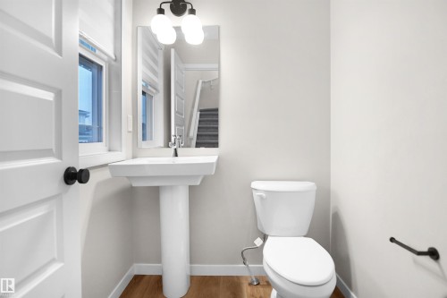 7100 51 Avenue, Beaumont, AB - Indoor Photo Showing Bathroom