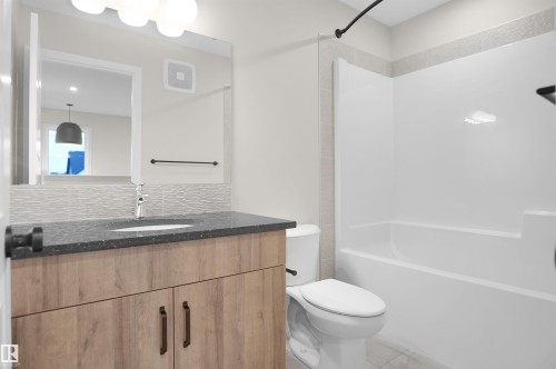 7100 51 Avenue, Beaumont, AB - Indoor Photo Showing Bathroom
