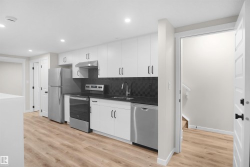 7100 51 Avenue, Beaumont, AB - Indoor Photo Showing Kitchen