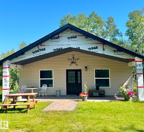 60018 Hwy 657   Rural Bonnyville M.D., AB T9N 2J2