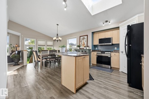411 86 Street Sw, Edmonton, AB 
