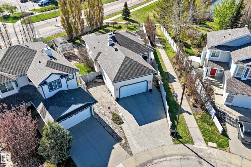 576 Glenwright Crescent Nw, Edmonton, AB - Outdoor