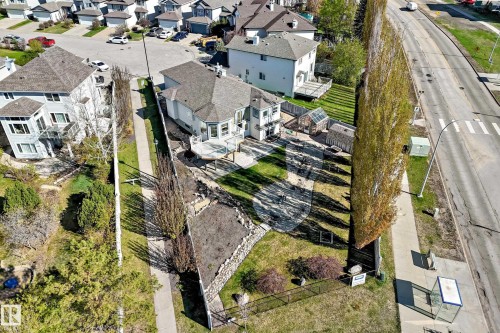 576 Glenwright Crescent Nw, Edmonton, AB - Outdoor