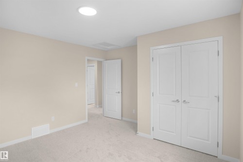 22915 95 Avenue Nw, Edmonton, AB - Indoor