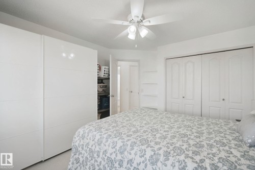 15730 141 Street Nw, Edmonton, AB - Indoor Photo Showing Bedroom