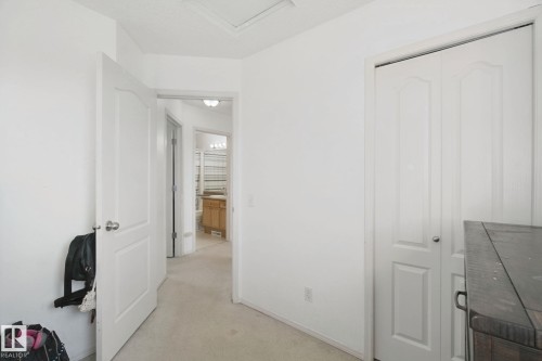 15730 141 Street Nw, Edmonton, AB - Indoor Photo Showing Other Room
