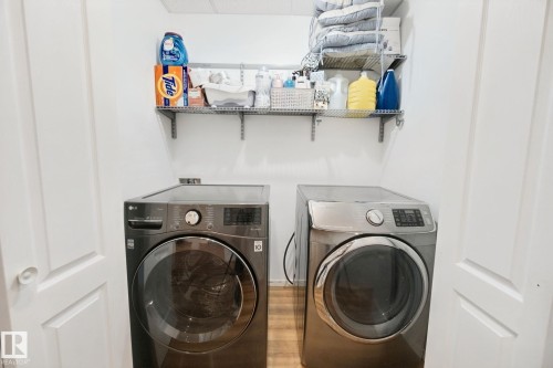 15730 141 Street Nw, Edmonton, AB - Indoor Photo Showing Laundry Room