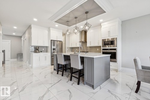 7758 Getty Wynd Nw, Edmonton, AB - Indoor Photo Showing Kitchen With Upgraded Kitchen