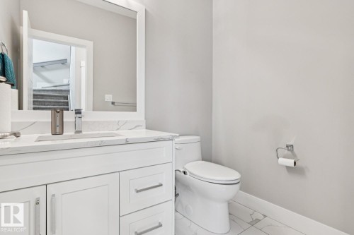 7758 Getty Wynd Nw, Edmonton, AB - Indoor Photo Showing Bathroom