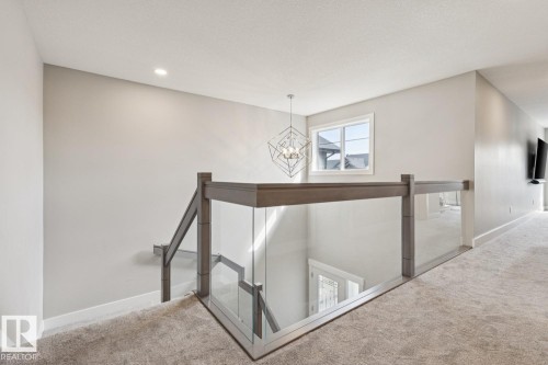 7758 Getty Wynd Nw, Edmonton, AB - Indoor Photo Showing Other Room