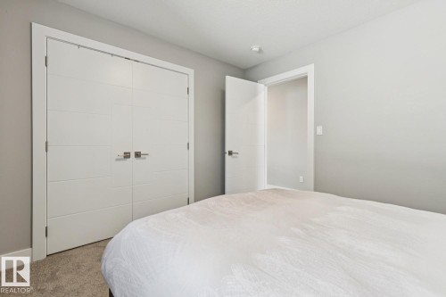 7758 Getty Wynd Nw, Edmonton, AB - Indoor Photo Showing Bedroom