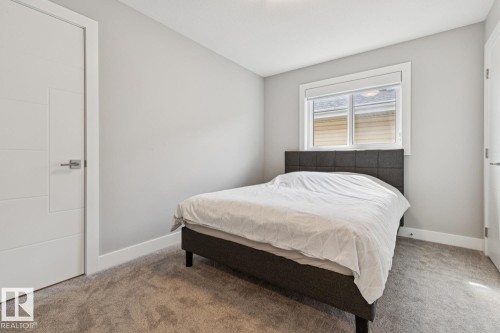 7758 Getty Wynd Nw, Edmonton, AB - Indoor Photo Showing Bedroom
