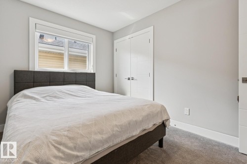 7758 Getty Wynd Nw, Edmonton, AB - Indoor Photo Showing Bedroom