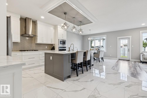 7758 Getty Wynd Nw, Edmonton, AB - Indoor Photo Showing Kitchen With Upgraded Kitchen