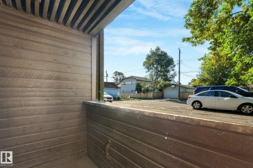 #101 7915 112 Av Nw, Edmonton, AB - Outdoor