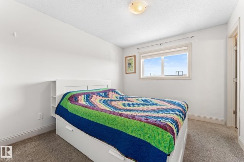3527 11 Street Nw, Edmonton, AB - Indoor Photo Showing Bedroom