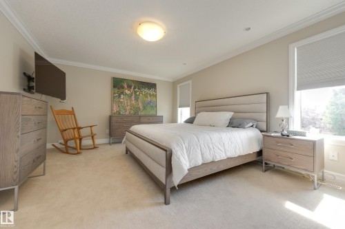 8 Lauralcrest Place, St. Albert, AB - Indoor Photo Showing Bedroom