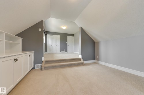 8 Lauralcrest Place, St. Albert, AB - Indoor Photo Showing Other Room