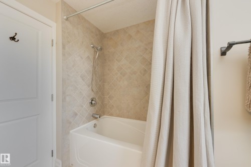 8 Lauralcrest Place, St. Albert, AB - Indoor Photo Showing Bathroom