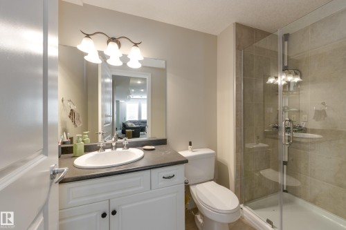 8 Lauralcrest Place, St. Albert, AB - Indoor Photo Showing Bathroom