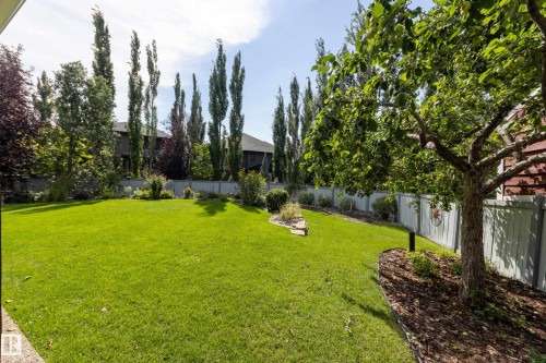 8 Lauralcrest Place, St. Albert, AB - Outdoor