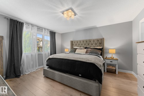 19 Orchard Crest, St. Albert, AB - Indoor Photo Showing Bedroom