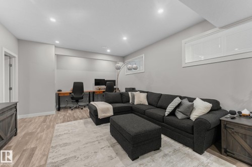 19 Orchard Crest, St. Albert, AB - Indoor Photo Showing Living Room