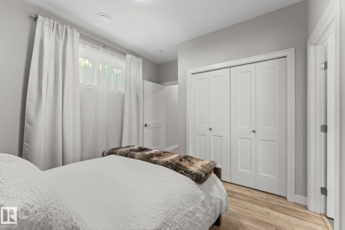 19 Orchard Crest, St. Albert, AB - Indoor Photo Showing Bedroom