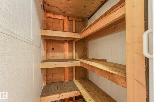 5117 52 Street, Calmar, AB 