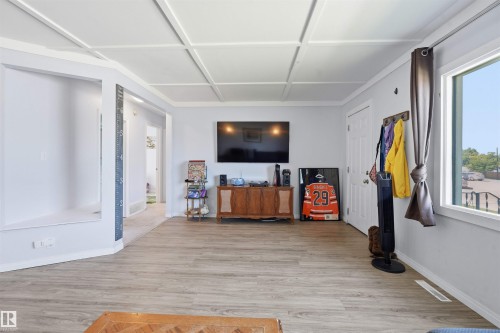4915 49 Avenue, Onoway, AB 