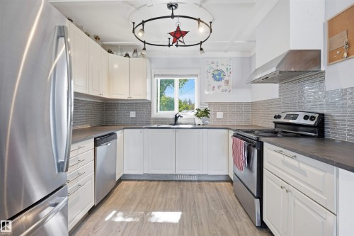4915 49 Avenue, Onoway, AB 