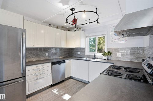 4915 49 Avenue, Onoway, AB 
