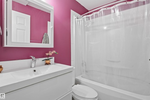 4915 49 Avenue, Onoway, AB 