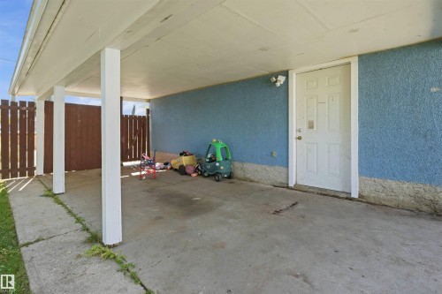 4915 49 Avenue, Onoway, AB 