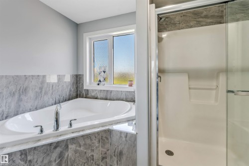 2639 17 Avenue Nw, Edmonton, AB 